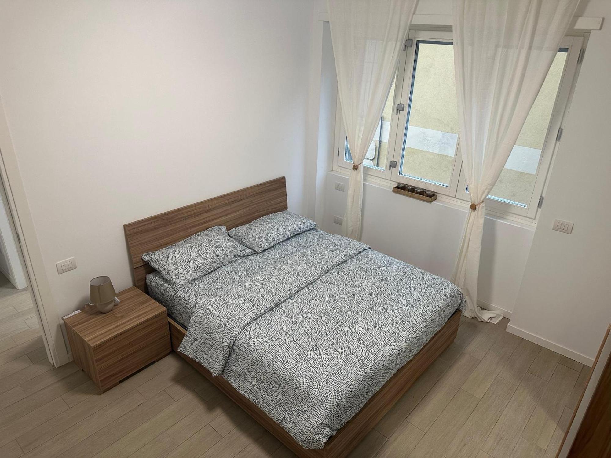 Casa Ideale Tim Appartmanti Moderni Vicina Al Centro Lecco Bagian luar foto