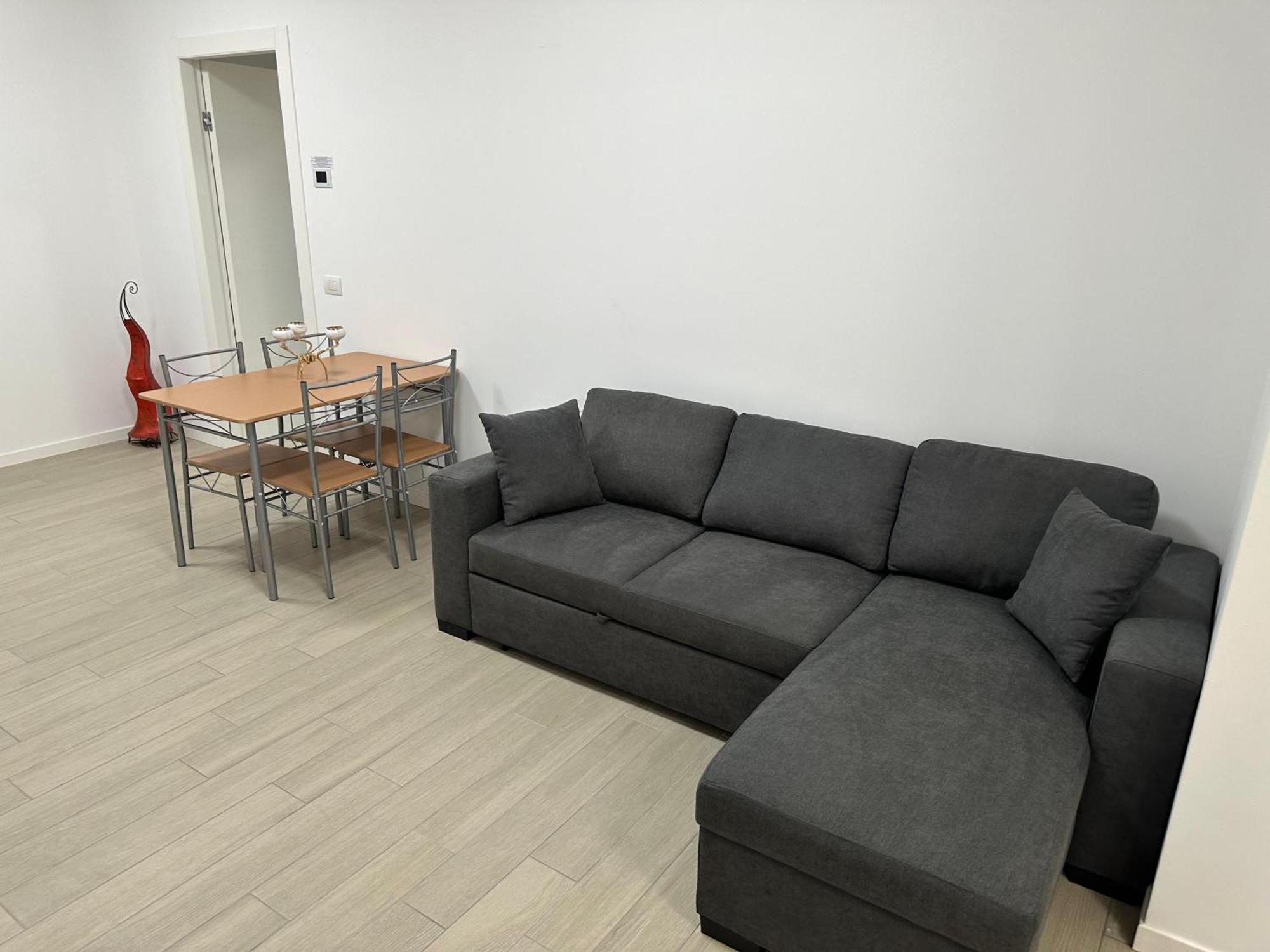 Casa Ideale Tim Appartmanti Moderni Vicina Al Centro Lecco Bagian luar foto
