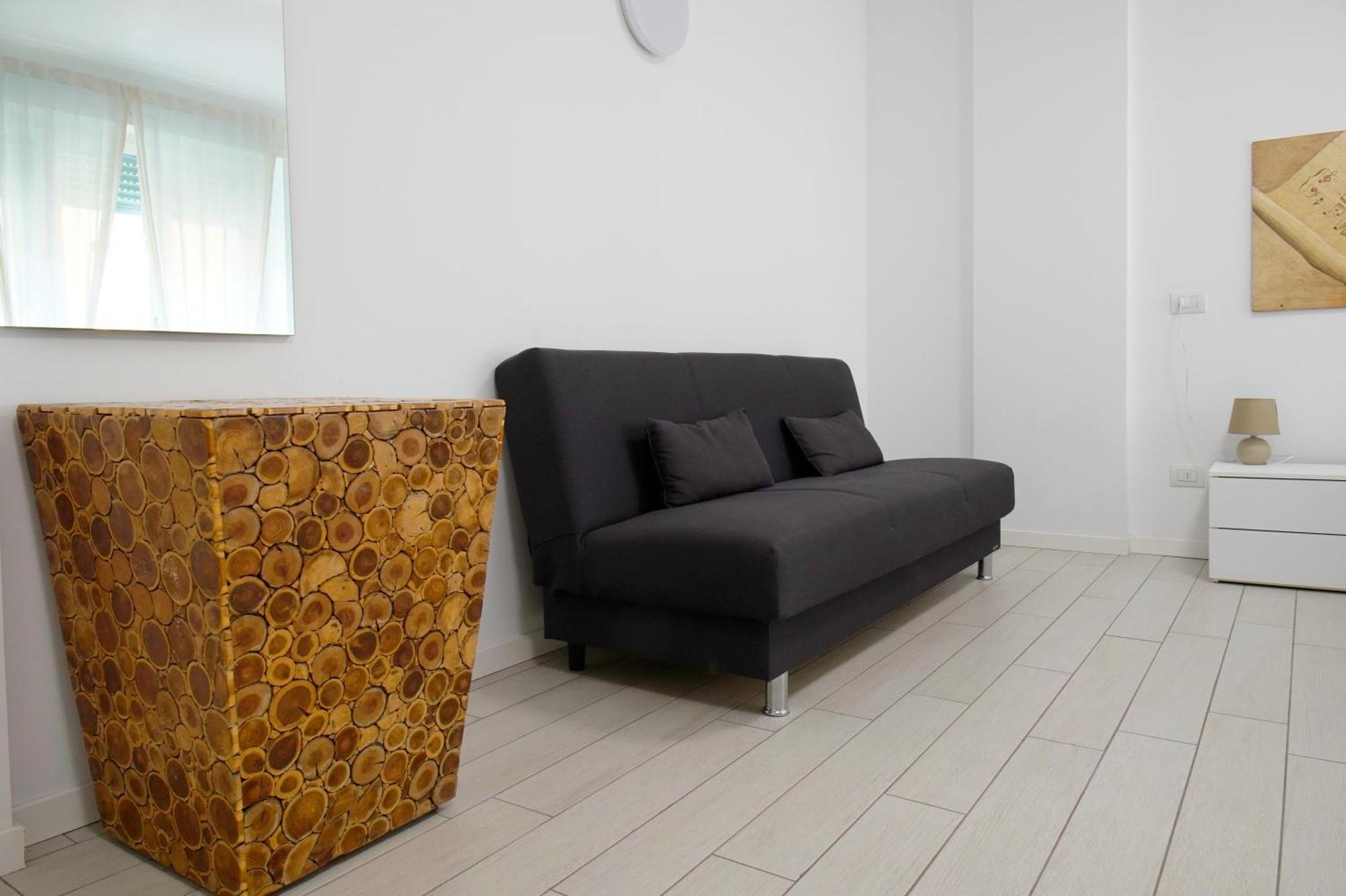 Casa Ideale Tim Appartmanti Moderni Vicina Al Centro Lecco Bagian luar foto
